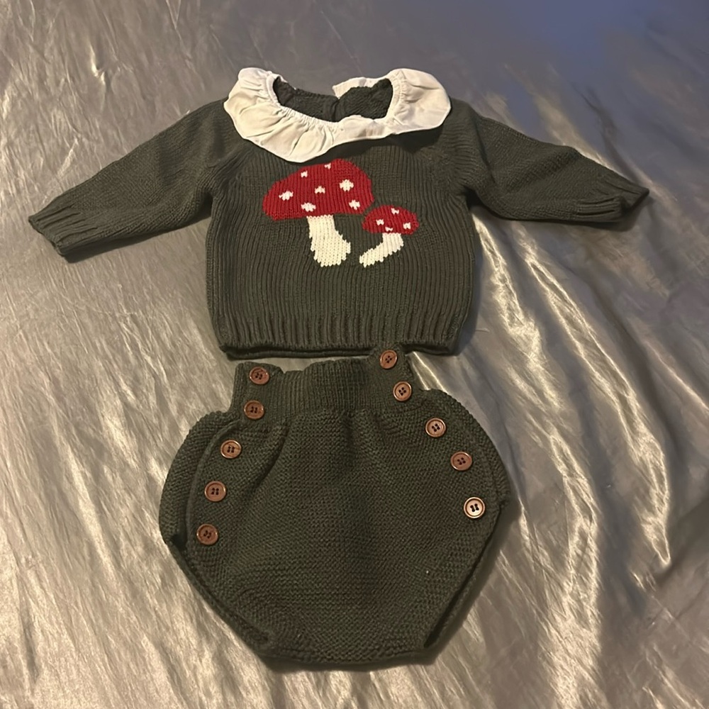 great mushroom nitted baby outfit